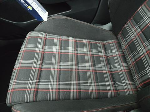 Volkswagen Golf GTI Performance 2.0 TSI 245pk 2017, L-416-LR