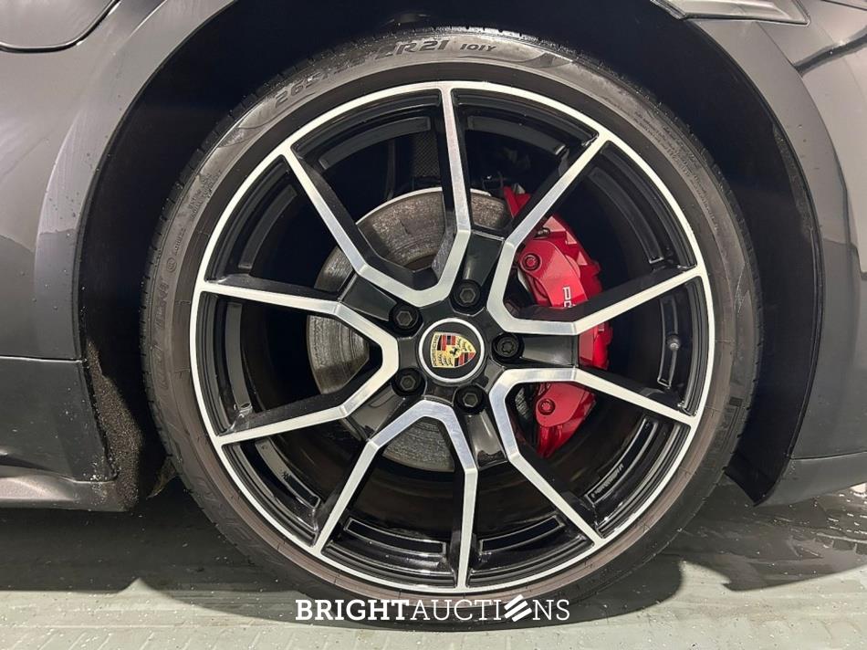 Porsche Taycan Performance Plus 93 kWh 81pk 2023, S-120-GD