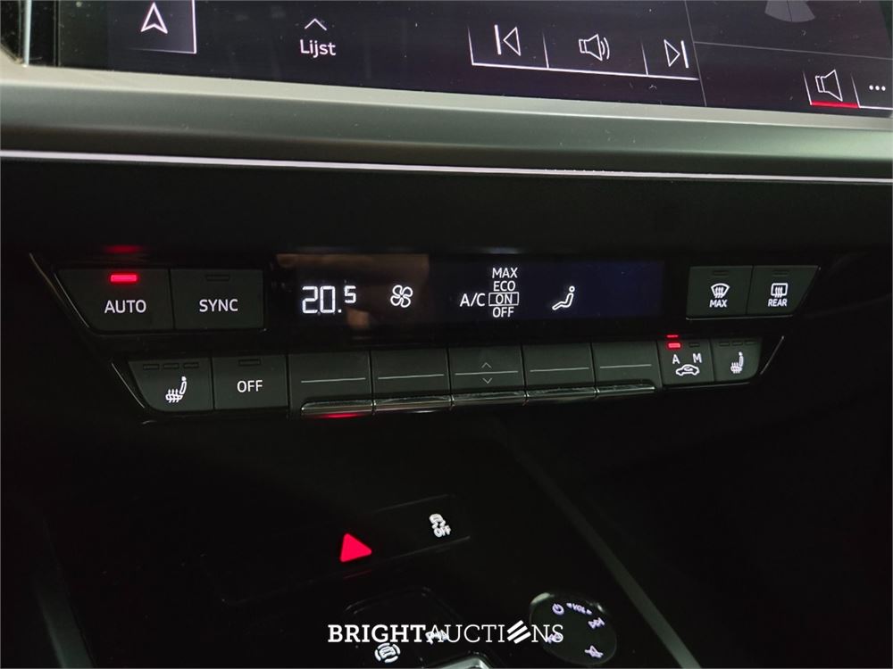 Audi Q4 e-tron 40 Advanced edition 77 kWh 204pk 2023 (Origineel-NL), S-421-NX