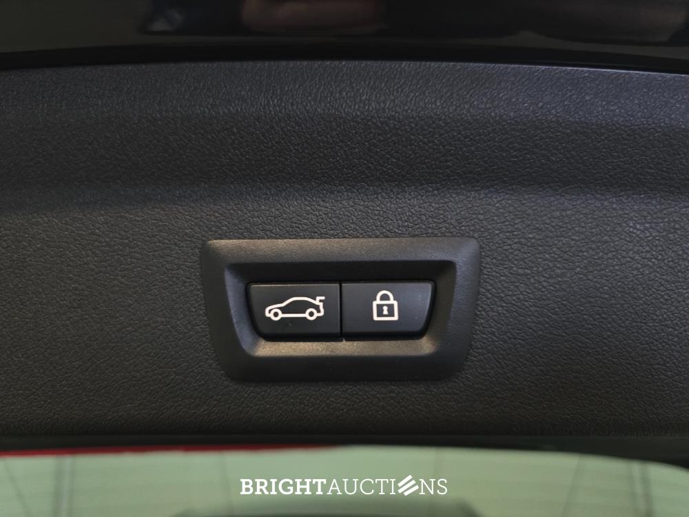 BMW 1-serie High Executive 136pk 2021, N-102-ZN