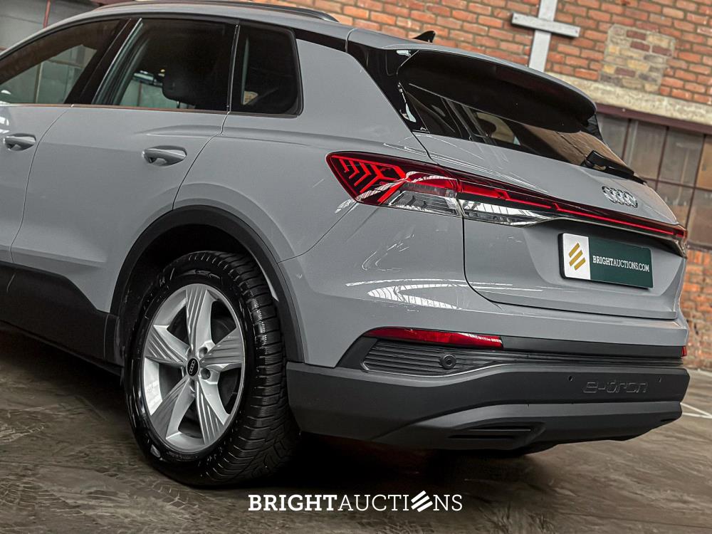 Audi Q4 e-tron 35 Launch edition 55 kWh 170pk 2021 (Origineel-NL+1e eigenaar), N-924-PK
