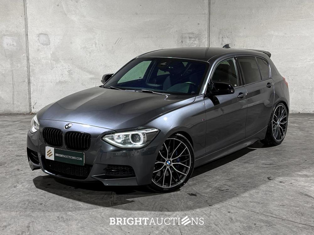 BMW M135i xDrive 320pk 2013 (Origineel-NL) 5-serie F20, 9-KHH-43