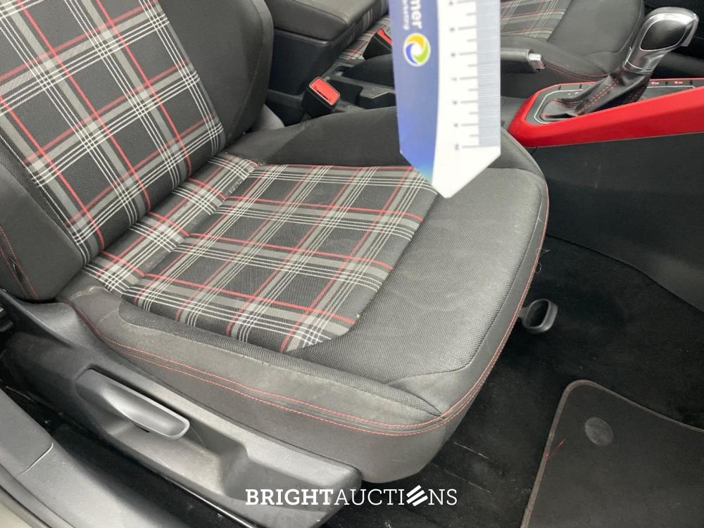 Volkswagen Polo GTI 2.0 TSI 200pk 2018, P-741-LJ