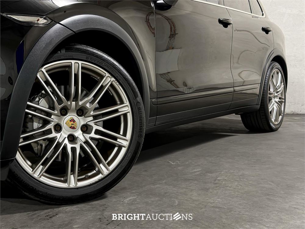Porsche Cayenne S 4.8 V8 400pk 2011, HFZ-55-K