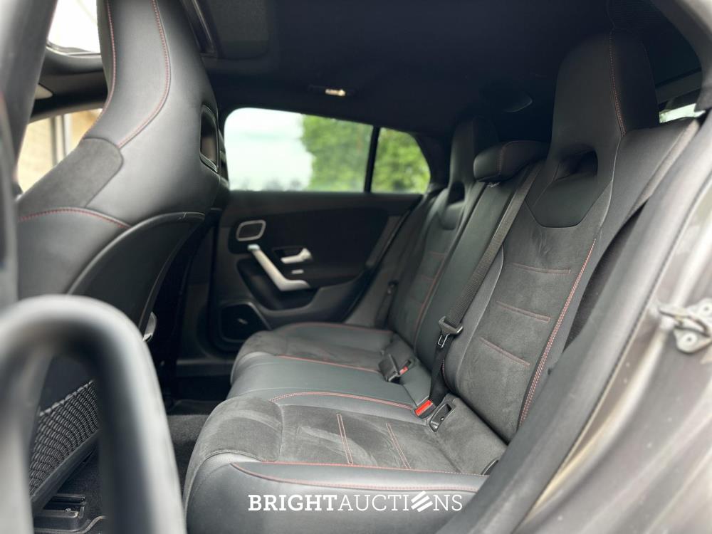Mercedes-Benz CLA45 AMG Shooting Brake 4MATIC+ Premium Plus CLA-klasse 387pk 2022, NL-Kenteken
