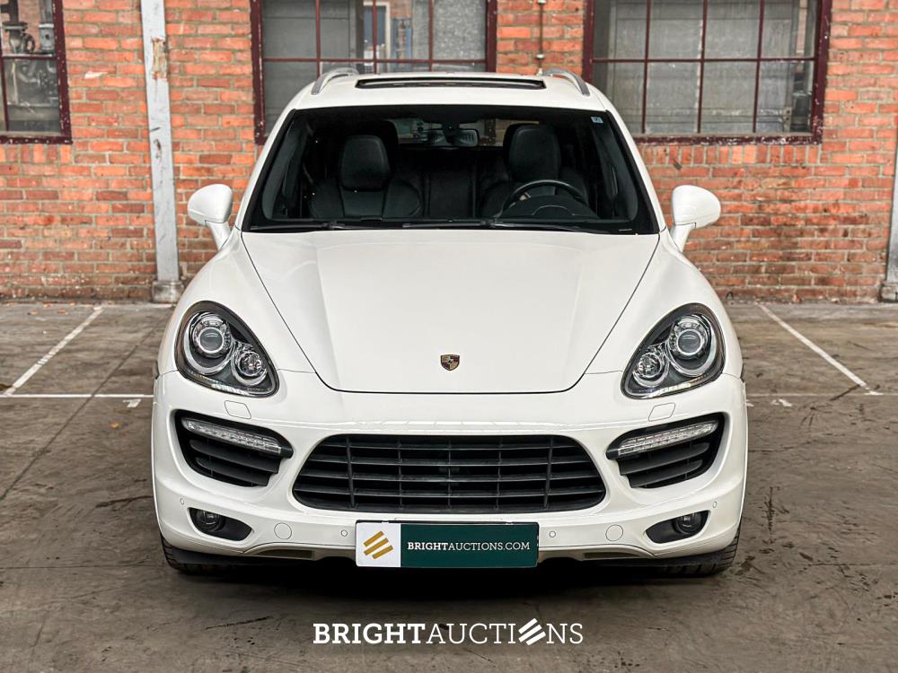 Porsche Cayenne Turbo 4.8 V8 500PK 2010 38.000KM!
