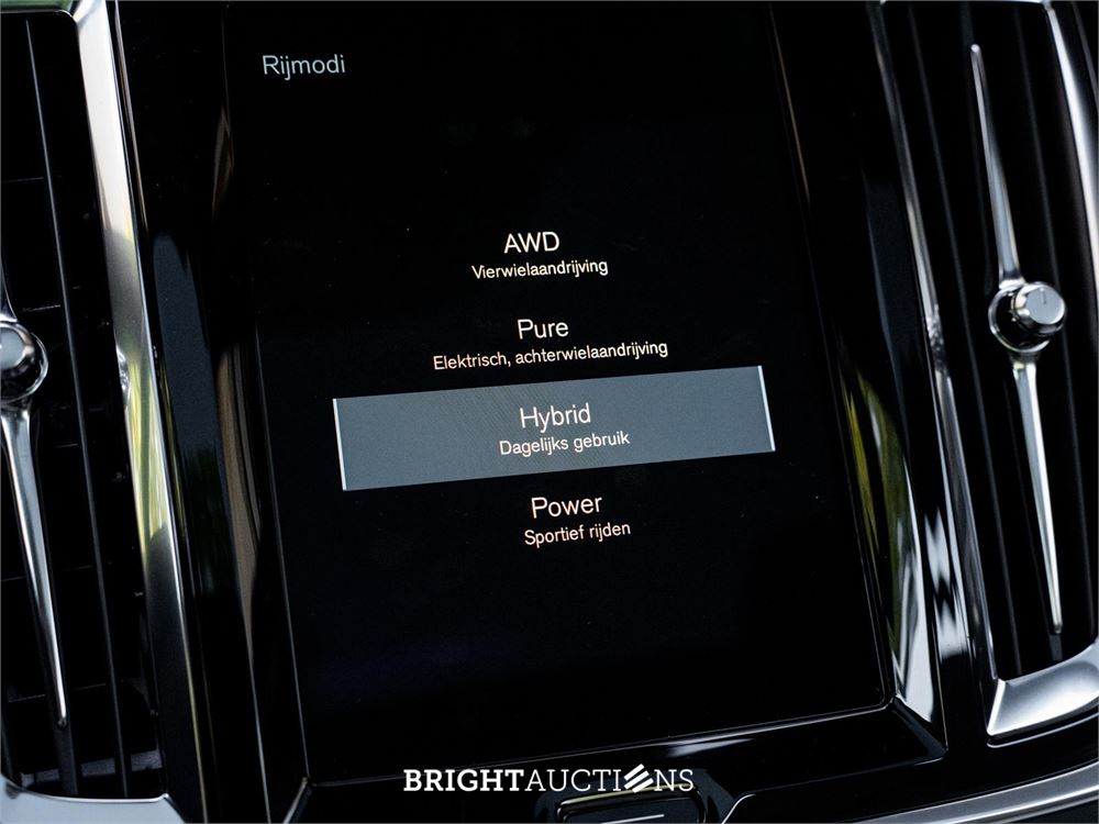 Polestar 1 2.0 T8R (1 van 1500) Carbon Plug-In Hybrid 609pk 2022