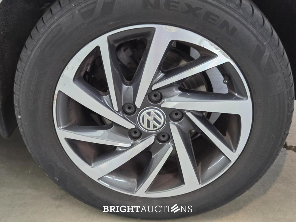 Volkswagen Golf Comfortline Business 1.0 TSI 110pk 2018, R-198-BK