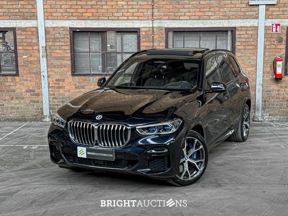 BMW X5 xDrive45e M-Sport 50 Jahre 6-cilinder 394pk 2023, X-243-GJ