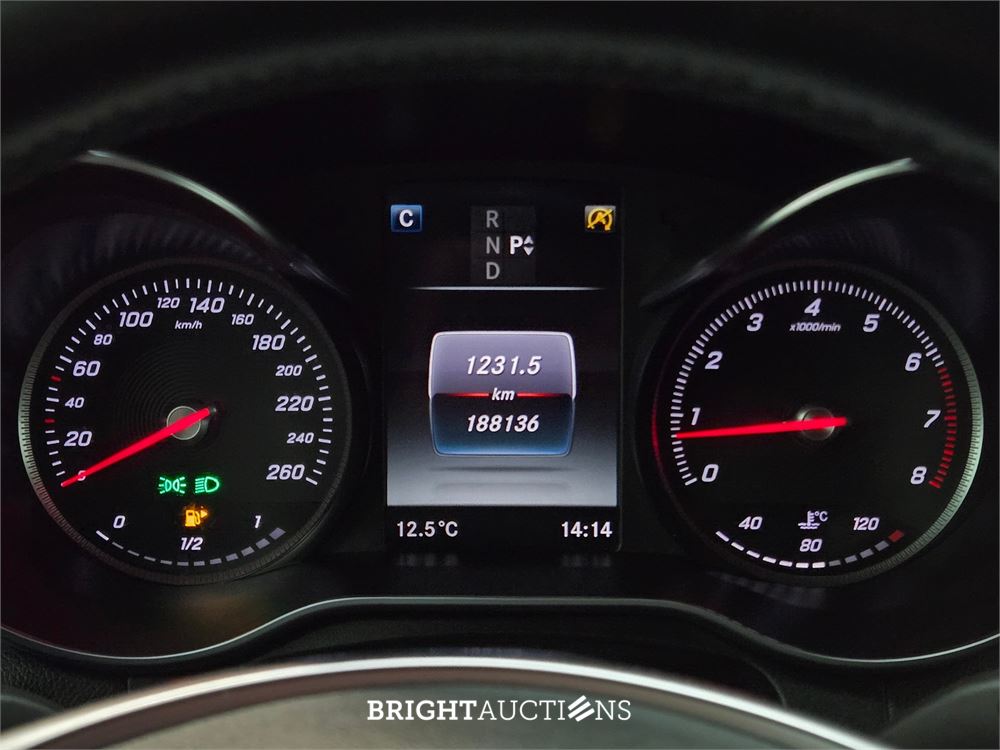 Mercedes-Benz GLC250 Business 4MATIC 211pk 2017 GLC-Klasse, T-047-XN