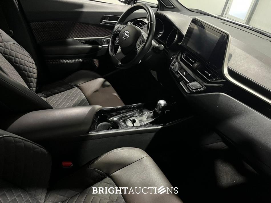 Toyota C-HR 1.8 Hybrid Executive 98pk 2018 (Origineel-NL), RS-050-N