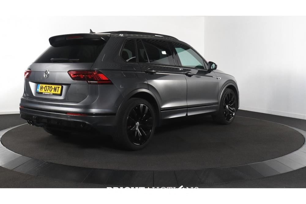 Volkswagen Tiguan ACT Highline Business R 1.5 TSI 150pk 2020 (Origineel-NL), H-070-NT