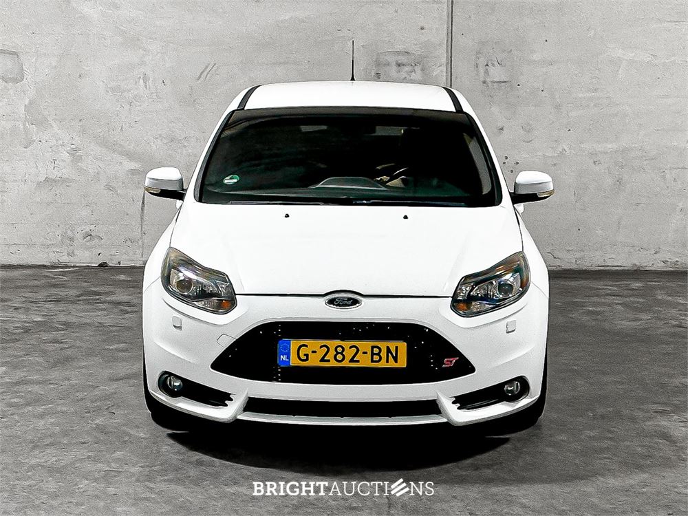 Ford Focus 2.0 EcoBoost ST-2 250pk 2013, G-282-BN
