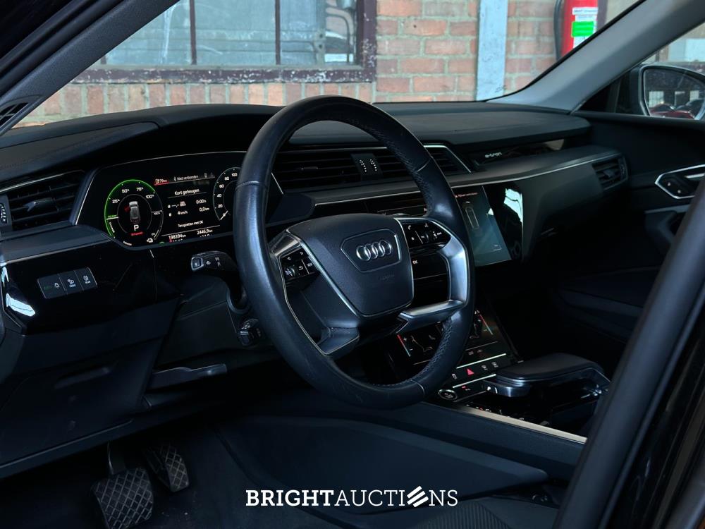 Audi e-tron 50 quattro edition 71 kWh 313pk 2020 (Origineel-NL+1e eigenaar), K-399-HL