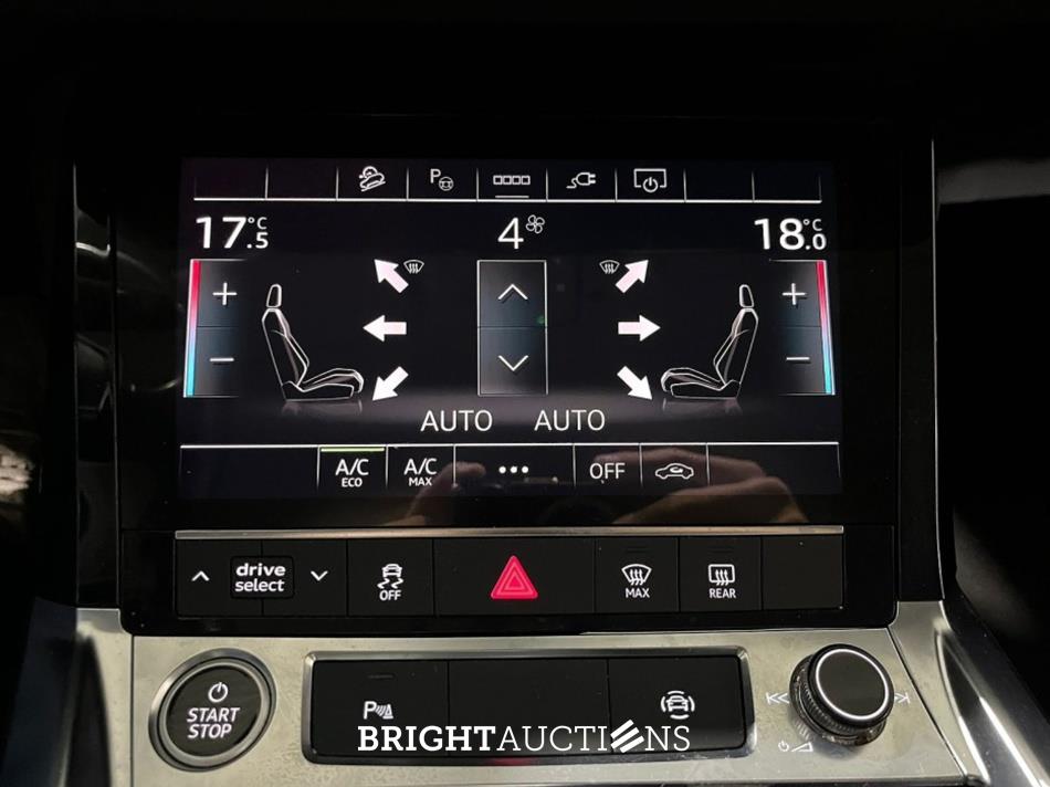 Audi e-tron 55 edition Quattro 95 kWh 408pk 2022 (Origineel-NL), P-016-NL