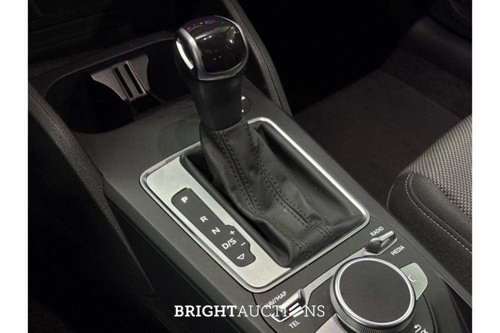 Audi Q2 30 Advanced edition TDI 115pk 2022 (Origineel-NL), N-366-SJ