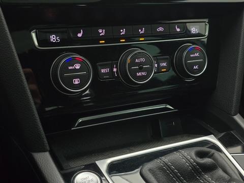 Volkswagen Passat Variant Highline Business R 1.5 TSI 150pk 2019 (Origineel-NL), XZ-405-V