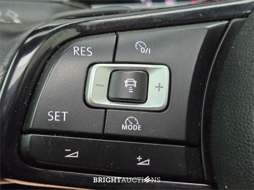 Volkswagen Golf 4Motion R 2.0 TSI 311pk 2017, X-430-GN