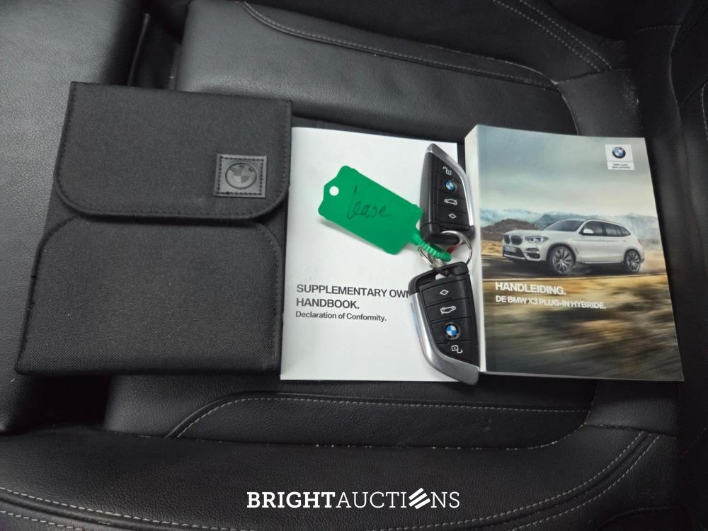 BMW X3 30e High Executive xDrive 292pk 2021 (Origineel-NL), L-956-FB