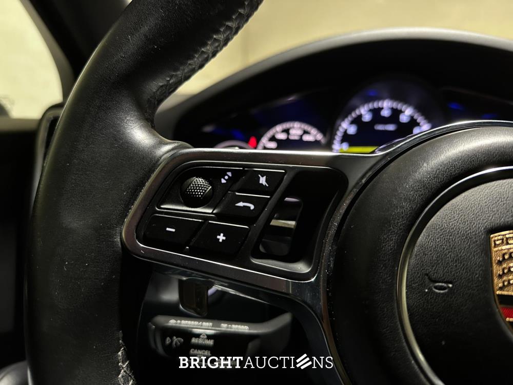 Porsche Cayenne Coupé 3.0 V6 E-Hybrid 462pk 2019 (Origineel-NL), G-145-HL