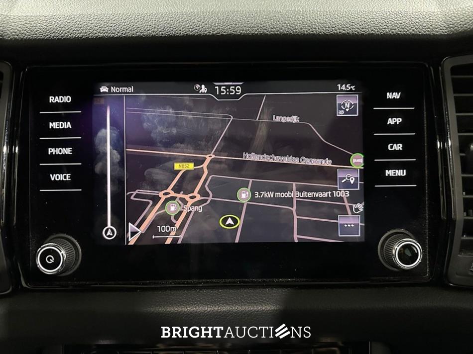 Škoda Kodiaq Automaat Sportline Business Pano 1.5 TSI 150pk 2021, L-825-BK