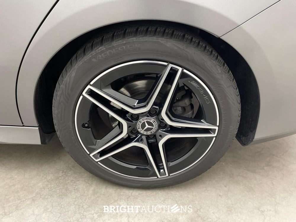 Mercedes-Benz CLA 180 Shooting Brake Business Solution AMG 136pk 2022 (Origineel-NL) CLA-Klasse, N-303-VJ