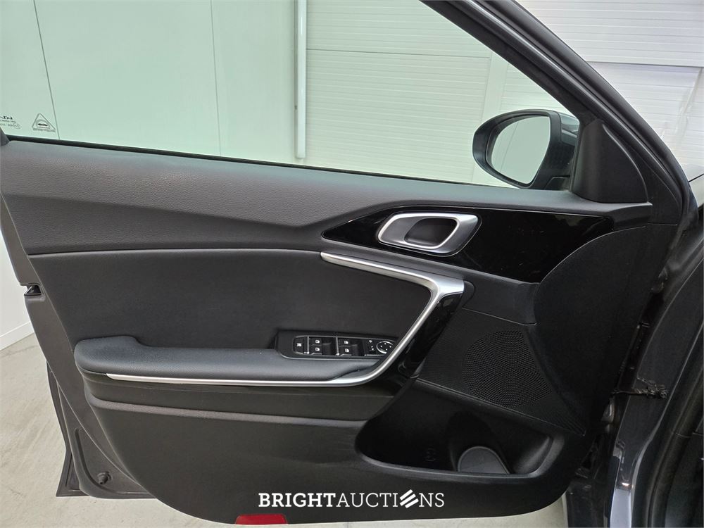 Kia Ceed Sportswagon DynamicPlusLine 1.5 T-GDi 161pk 2023 (Origineel-NL), S-746-XT