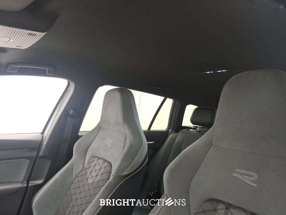 Volkswagen Golf Variant eTSI R-Line Business 1.5 DSG 150pk 2021 (Origineel-NL), L-846-ZF