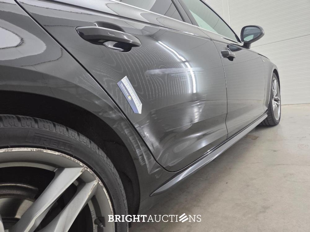 Audi A4 Avant Sport S line edition 1.4 TFSI 150pk 2018 (Origineel-NL), TX-637-V