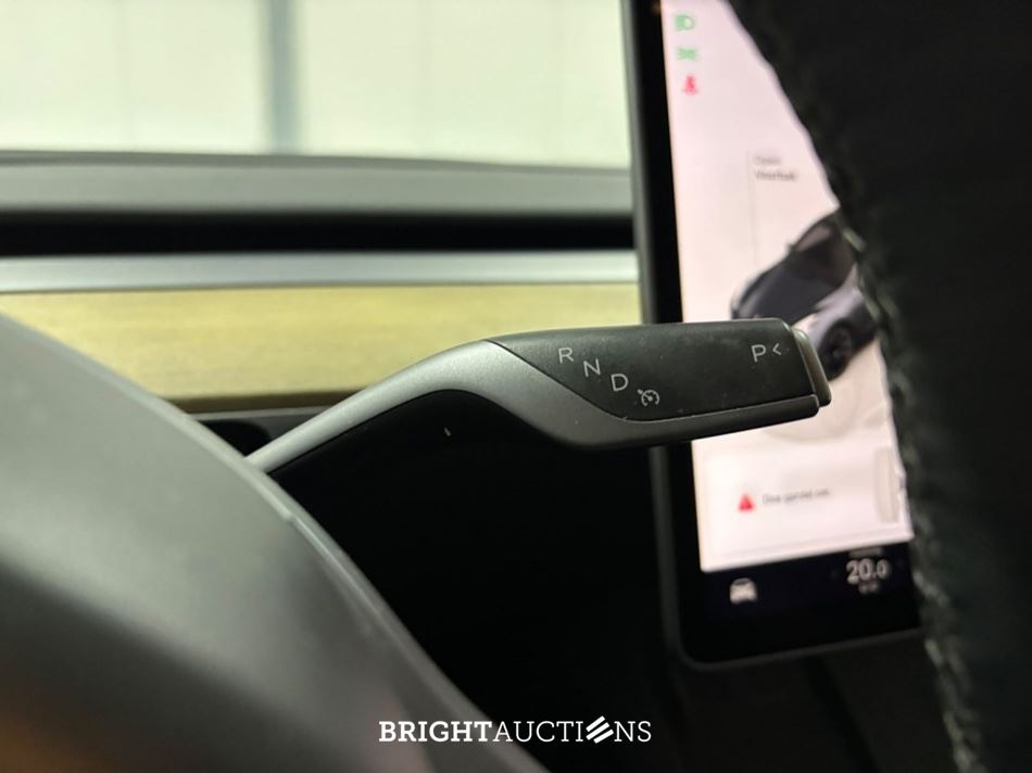 Tesla Model Y RWD 58 kWh 238pk 2023 (Origineel-NL), S-167-PJ