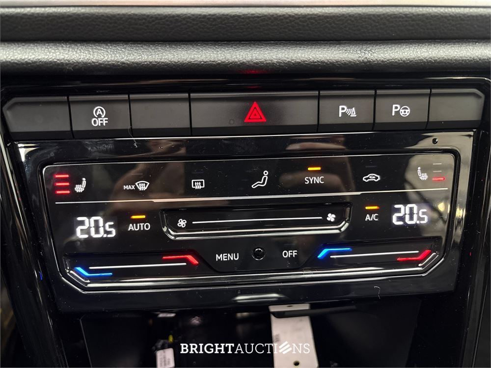 Volkswagen T-Roc 4Motion R-Line 2.0 TSI 191pk 2022, T-085-KT