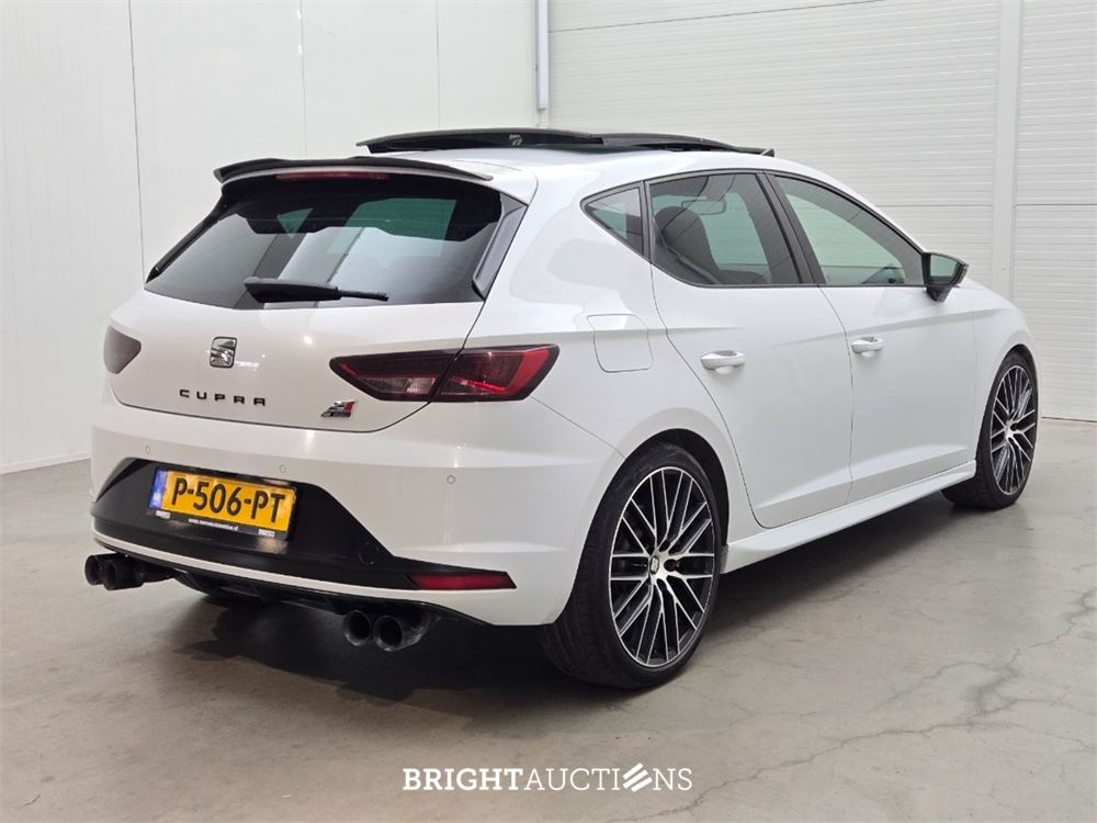 SEAT Leon Cupra Connect 2.0 TSI 290pk 2016, P-506-PT