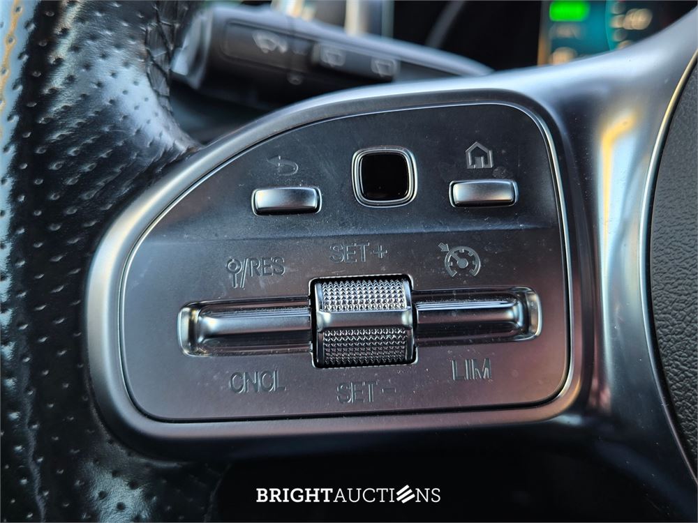 Mercedes-Benz A250 e Business Solution AMG Limited 262pk 2020 A-klasse, S-551-PH