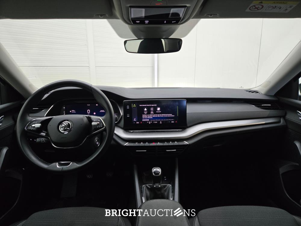 Skoda Octavia Combi Business Edition 1.0 TSI 110pk 2021 (Origineel-NL), L-224-BV