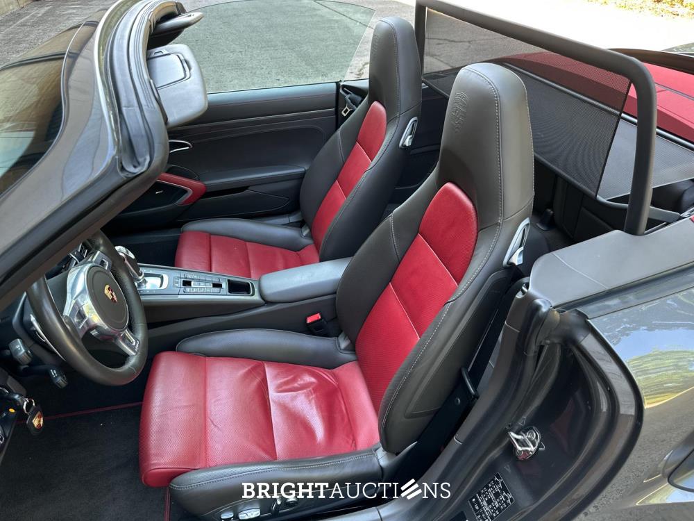 Porsche 911 991 Turbo S 3.8 6-cilinder Cabrio 560pk 2014 (Origineel-NL), NL-kenteken