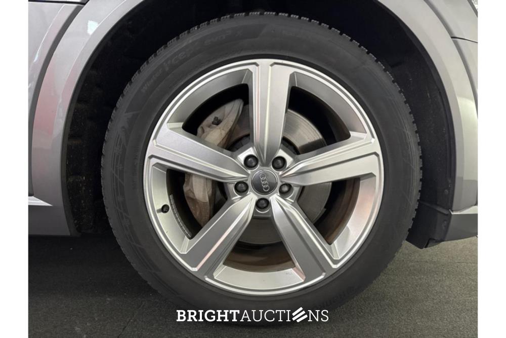 Audi e-tron 50 Launch edition plus Quattro 71 kWh 313pk 2020 (Origineel-NL), J-383-NL