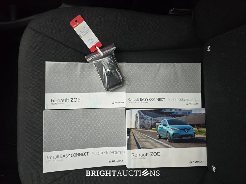 Renault ZOE R110 Life 52 kWh 109pk 2020 (Origineel-NL), K-174-KN