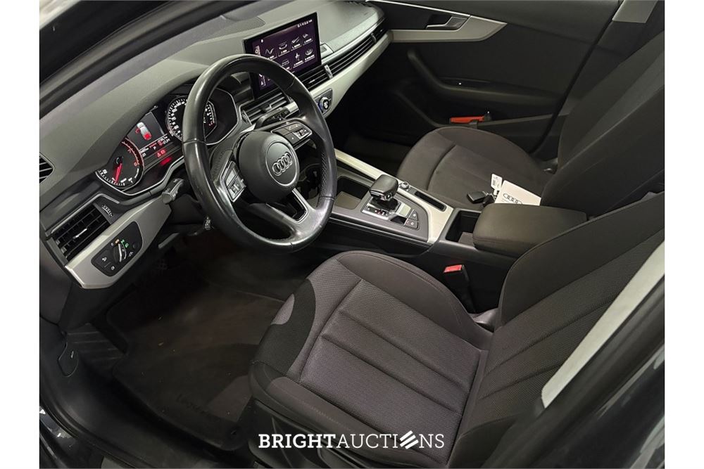 Audi A4 35 Pro Line TFSI 149pk 2020 (Origineel-NL), J-439-NH