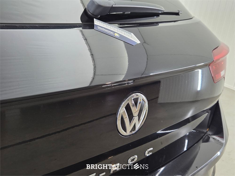Volkswagen T-Roc Sport Business R 1.5 TSI 150pk 2019, K-189-NZ