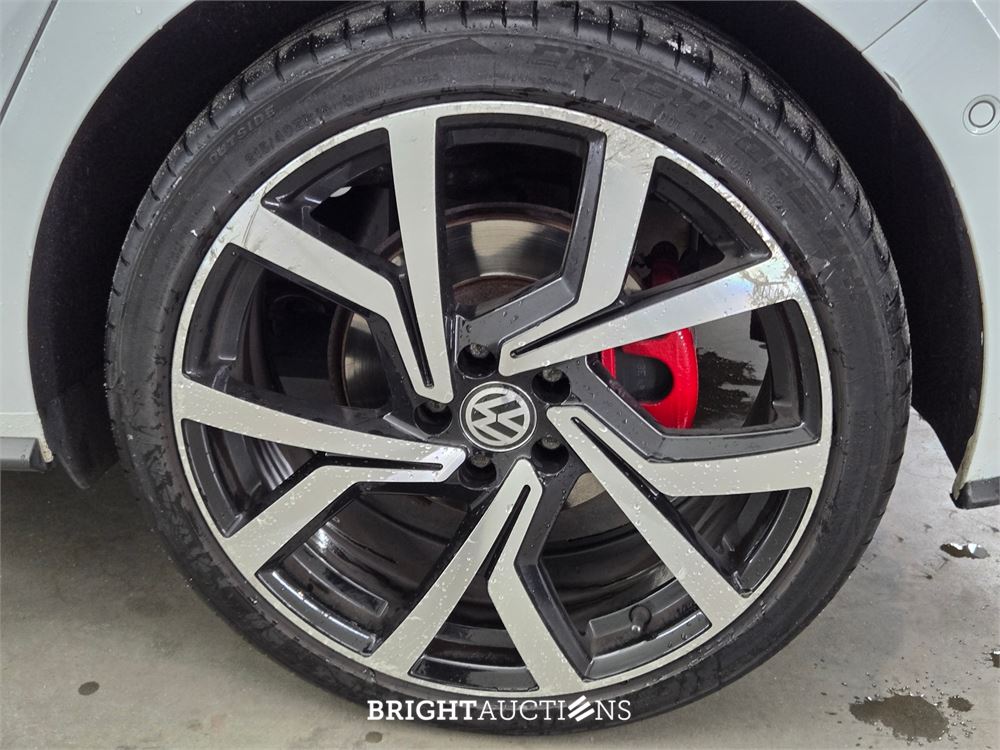Volkswagen Polo GTI 2.0 TSI 200pk 2020, Z-655-DJ
