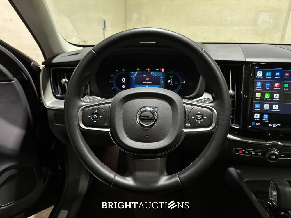 Volvo XC60 2.0 T6 Plug-in hybrid AWD Core Bright 253pk 2027 (Origineel-NL+1e eigenaar), S-190-RP