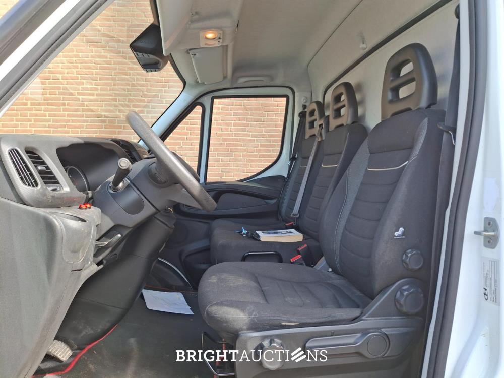 Iveco Daily 50C16 Koelwagen met laadklep 156 pk 2023, 60-BTT-2