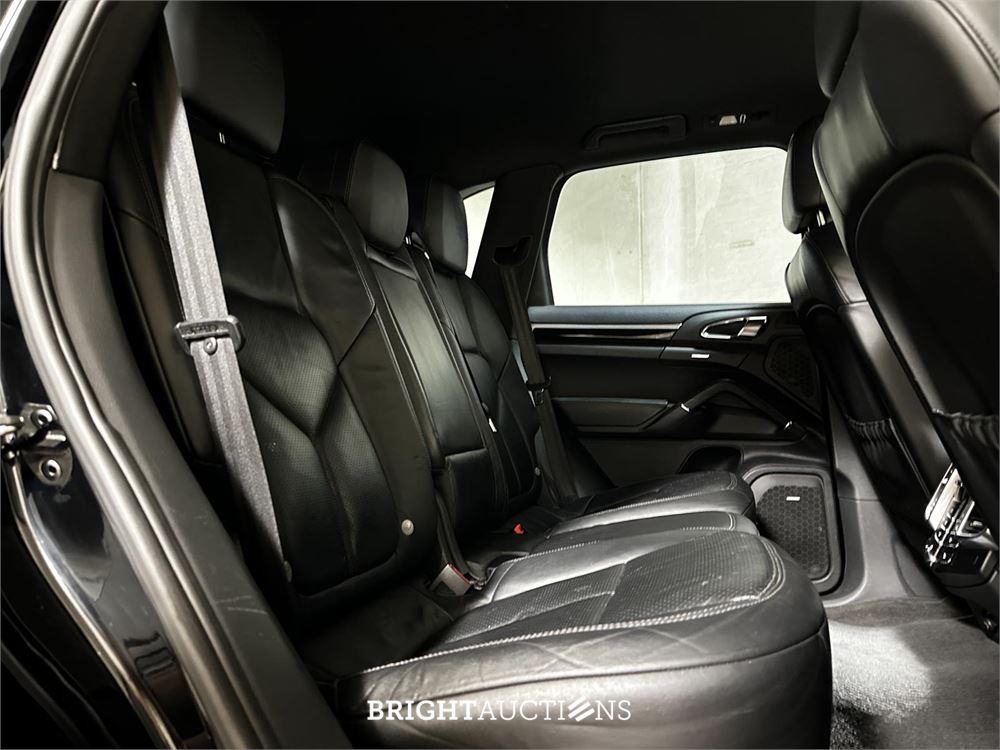 Porsche Cayenne S 4.8 V8 400pk 2011, HFZ-55-K