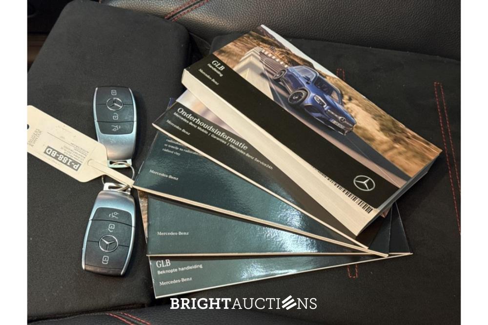 Mercedes-Benz GLB 200 Business Solution AMG 7p 163pk 2022 (Origineel-NL) GLB-Klasse, P-188-BD