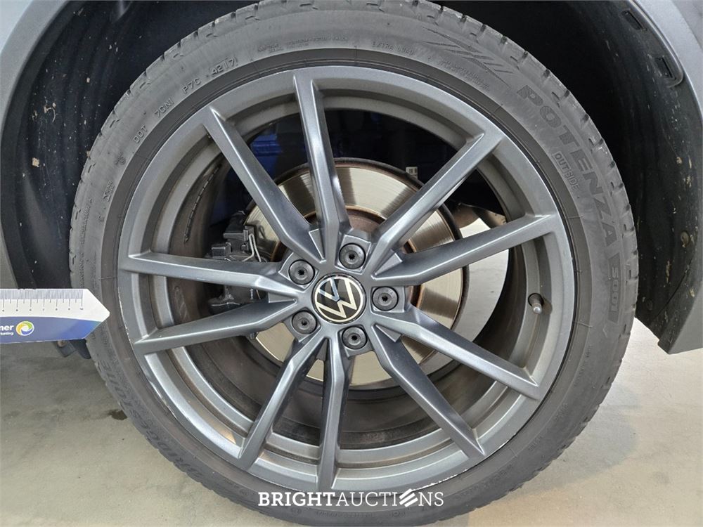 Volkswagen T-Roc 4Motion R 2.0 TSI 301pk 2020, GPH-89-Z