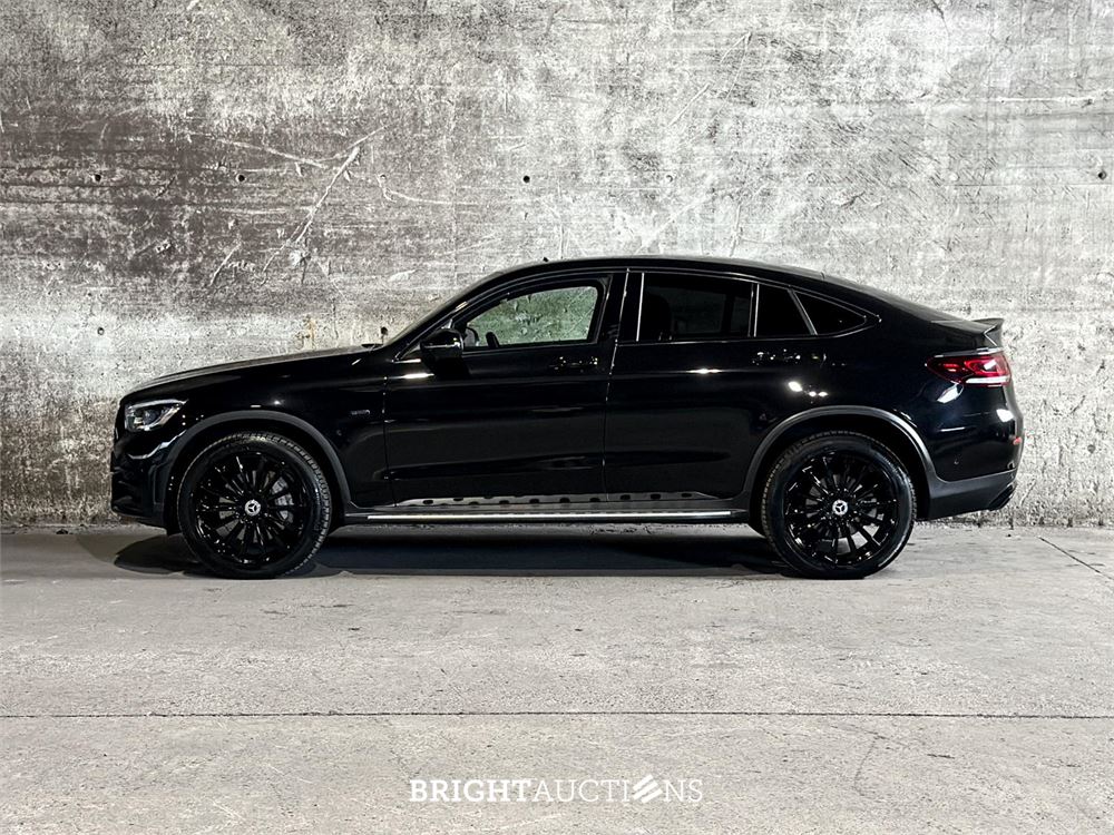 Mercedes-Benz GLC300e 4M Business Solution AMG GLC-klasse Coupé 320pk 2021, S-063-GD 