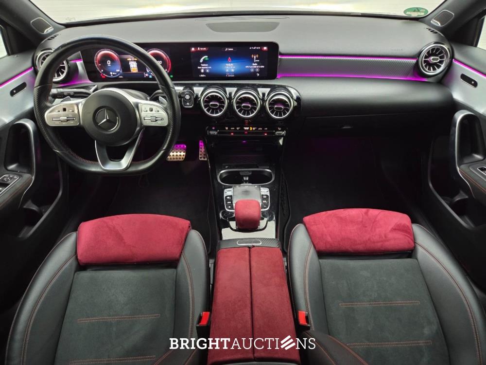 Mercedes-Benz A 180 Business Solution AMG 136pk 2019 A-klasse, Z-776-DL