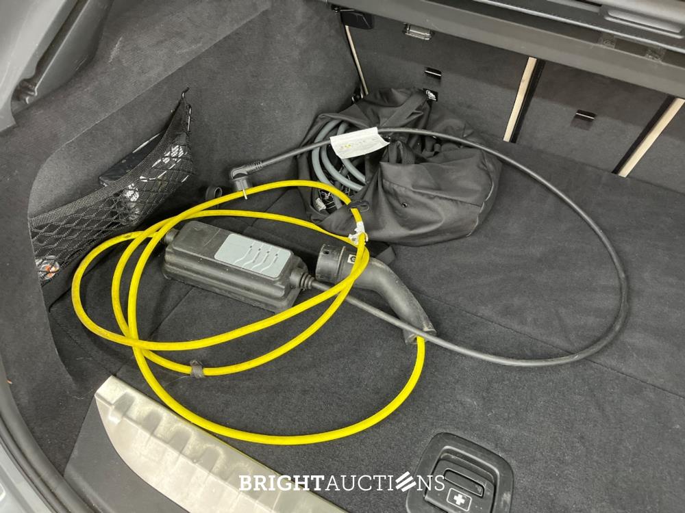 BMW 3-serie Touring 292pk 2023 (Origineel-NL), S-021-ND