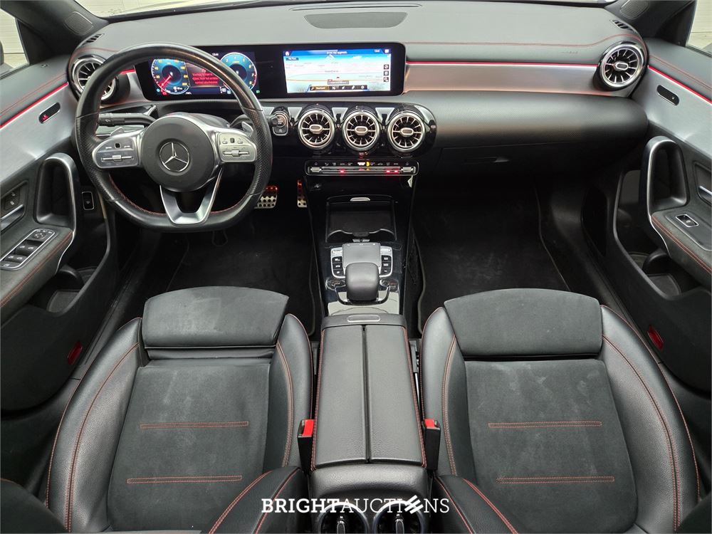 Mercedes-Benz CLA180 Business Solution AMG 136pk 2019 (Origineel-NL) CLA-Klasse, G-972-PD