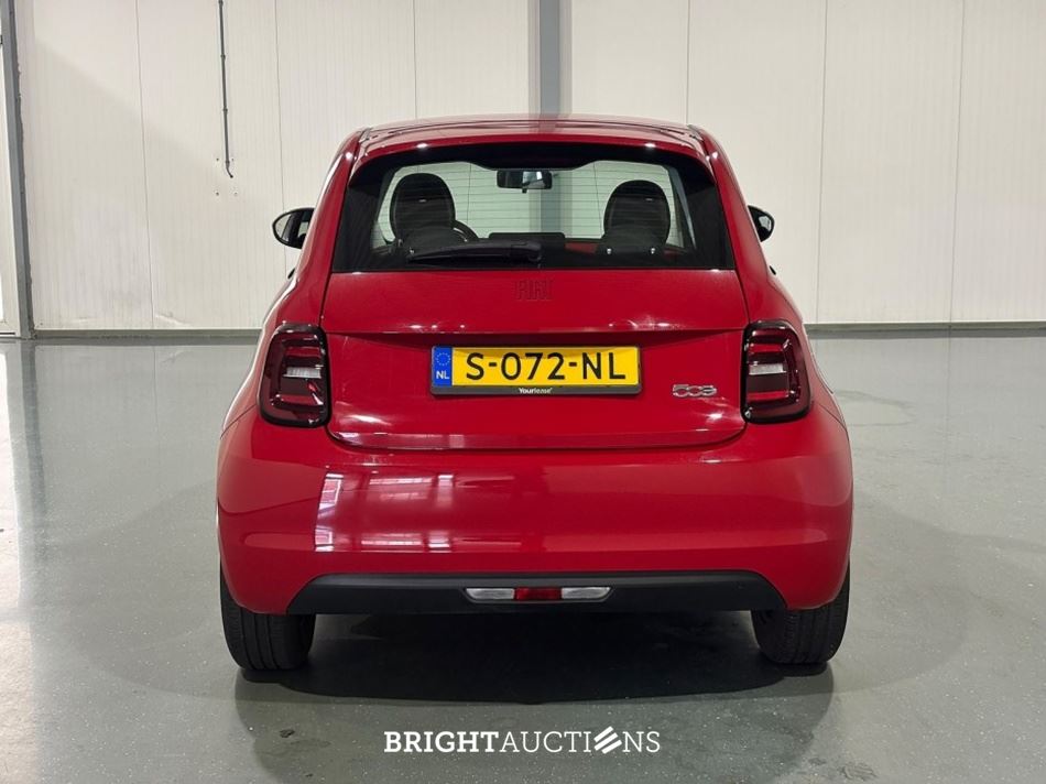 Fiat 500 RED 24 kWh 95pk 2023 (Origineel-NL), S-072-NL